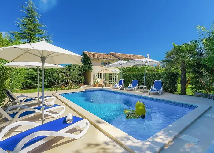 Holiday Home Hrelja - Roj418 By Interhome
